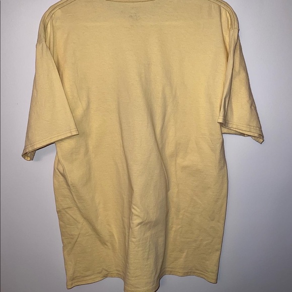 Shirt - Picture 3 of 4